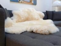 Stor Lammeskindtaeppe perfekt til stue