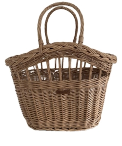 Strandtaske i flet
Håndflettet 
100% naturnaterialer