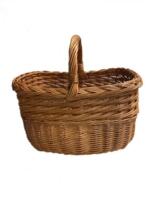 En høj Kurv med Hank
Flot Flettemønstre
Let og Praktisk