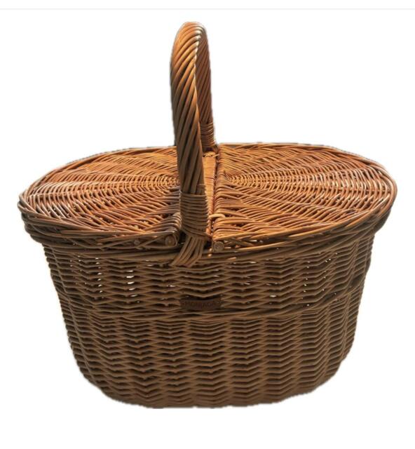 Klassisk picnickurv med låg